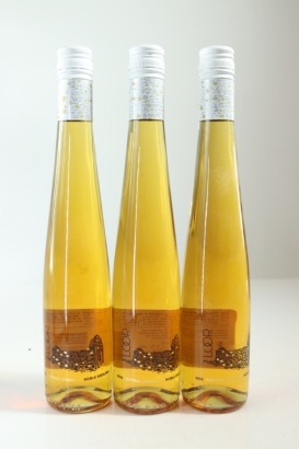 (3) 2016 Quartz Reef 'Loop Rd' Noble Riesling, Central Otago, 375ml &diams;