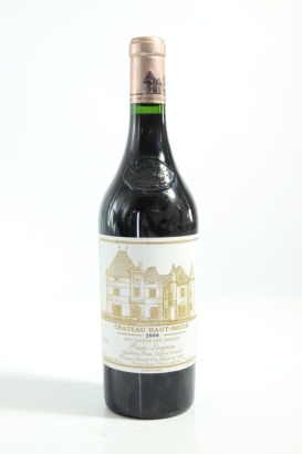 (1) 2000 Chateau Haut-Brion, Pessac-Leognan [RP99] [JR18] &diams;