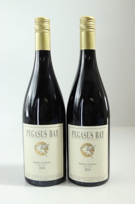 (2) 2010 Pegasus Bay Pinot Noir, Waipara Valley [JR17] &diams;