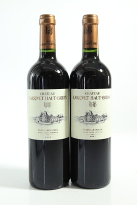 (2) 2021 Chateau Larrivet Haut-Brion, Pessac-Leognan &diams;