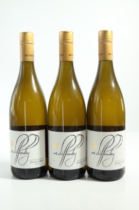(3) 2014 Mt. Difficulty Pinot Gris, Bannockburn &diams;