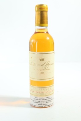 (1) 1999 Chateau d'Yquem, Sauternes, 375ml [JR17.5] &diams;
