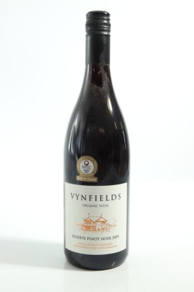 (1) 2009 Vynfields Organic Reserve Pinot Noir, Martinborough &diams;