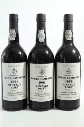 (3) 1991 Gould Campbell Vintage Port, Portugal, 20% ABV &diams;
