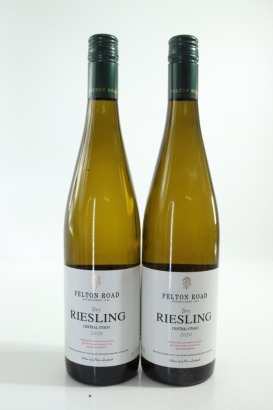 (2) 2020 Felton Road Dry Riesling, Bannockburn &diams;
