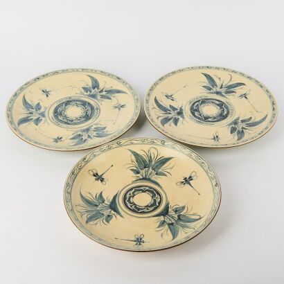 A Group of Three Thai Blue and White 'Floral' Dishes