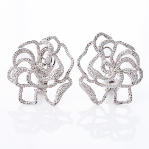 18ct White Gold, 1.50ct Diamond Floral Clip-on Earrings