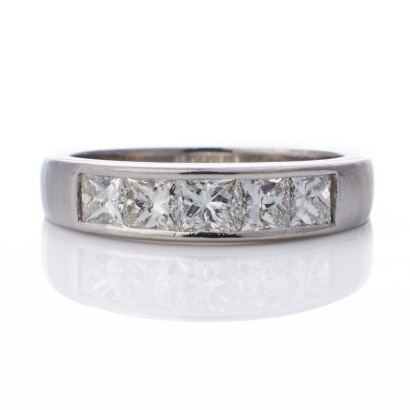 Platinum, 1.45ct Princess Cut Diamond Band