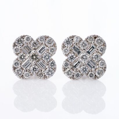 18ct White Gold, 2.38ct Diamond Clover Stud Earrings
