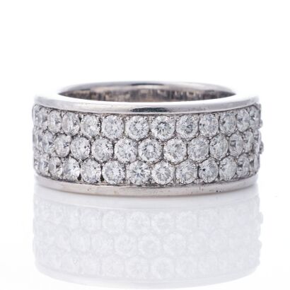 18ct White Gold, 2.10ct Diamond Dress Ring