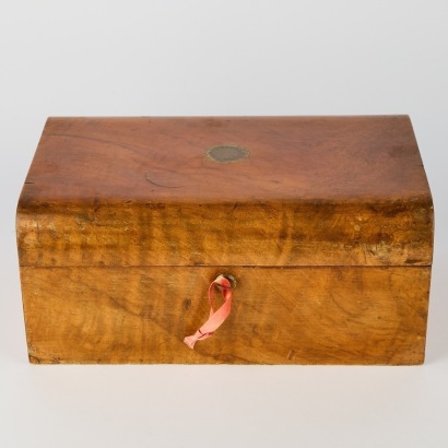 A Victorian Walnut Correspondence Box c.1840&sbquo; 1865