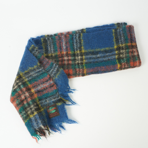 A Scottish Handwoven Creagaran Throw, Made in Scotland