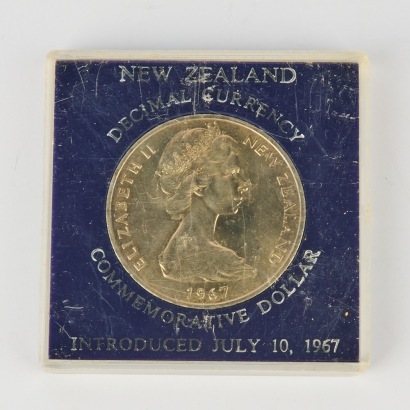 A New Zealand Decimal Currency Commemorative Dollar Coin (1967)