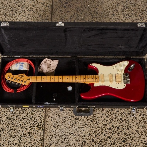 A Fender Stratocaster 2010-2011 (MX10255304)