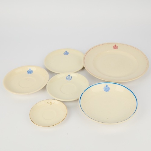 A Collection of Six Crown Lynn RNZF Dinner Pieces