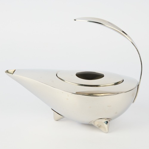 A Naoko Teapot By Carstenn Jorgensen for Bodum 1980's