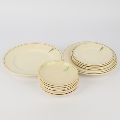 A Set of Crown Lynn Dominion Breweries Hotel Vitrified Ware, 1960s