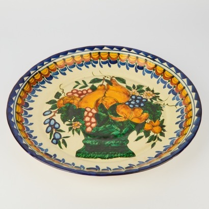 A Large Vintage Hand Painted Italian Charger