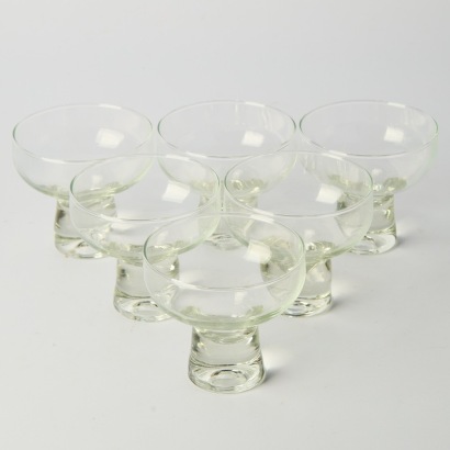 A Vintage Set of Regis Champagne Coupes by Edward Kayser for Crown Glass in original box