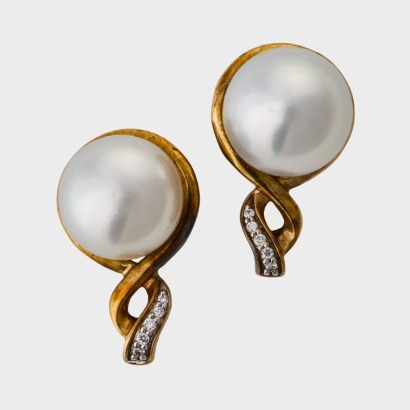 9ct Yellow Gold, 10mm Cultured Pearl / 0.10ct Diamond Stud Earrings