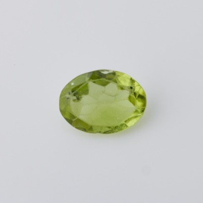 One Loose, 0.97ct Oval Cut Peridot