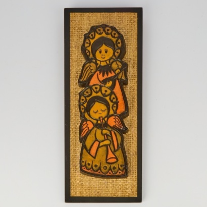 A Vintage Pottery Folk Art Wall Hanging