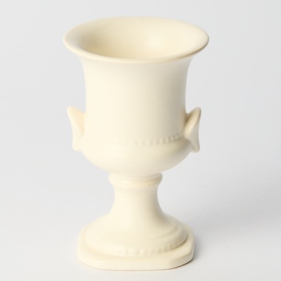 A Crown Lynn 679 Miniature Urn