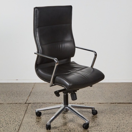 A Davos Executive Chair