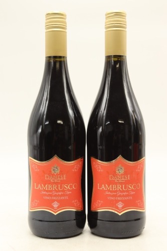 (2) NV Cantina Danese Lambrusco Vino Frizzante, Emilia IGT