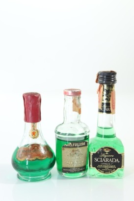 (1) Mixed Menthol Miniatures, 3 Bottles Sold as One Lot