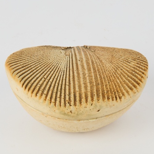 A Rare Len Castle Avian Head Lidded Box