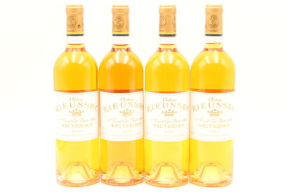 (4) 2004 Chateau Rieussec, Sauternes [JR17]