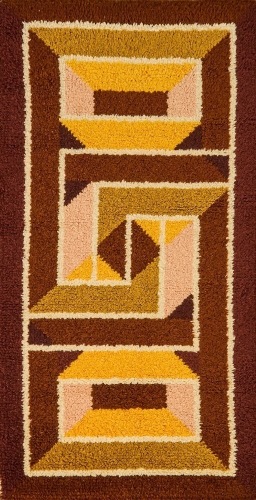 A Geometric Retro Wool Rug