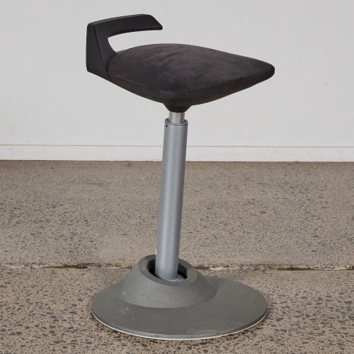 An Aeris Muvman Sit-Stand Stool