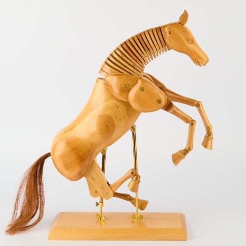 An Articulated Horse Ornament