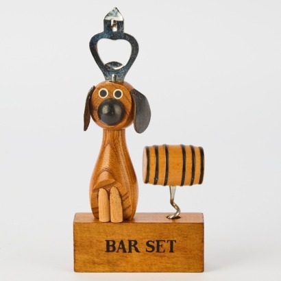 A Craft Bar Set with Cute Dog