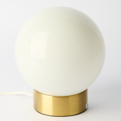 A Retro Style Ball Table Lamp