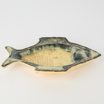 A Studio Pottery Fish Dish