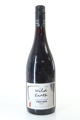 (1) 2007 Wild Earth Pinot Noir, Central Otago