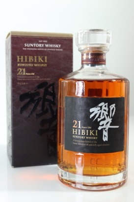 (1) Hibiki 21 Year Old Blended Whisky, Japan, 43% ABV (GB)