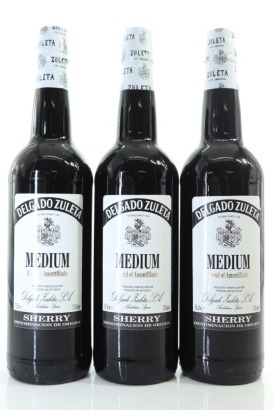 (3) Delgado Zuleta 'Zuleta' Medium Sherry, Andalucia