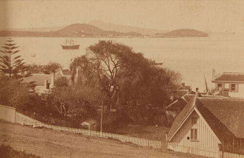 ATTRIBUTED JOHN KINDER Auckland Harbour