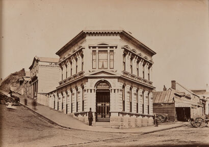 DE MAUS Bank of New Zealand Port Chalmers