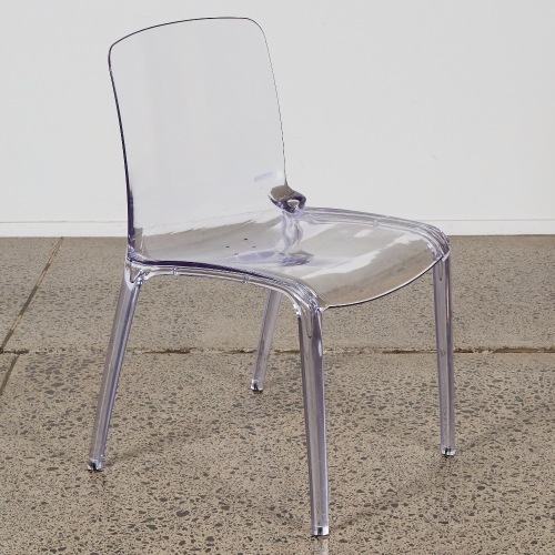 A Clear Jelly Chair