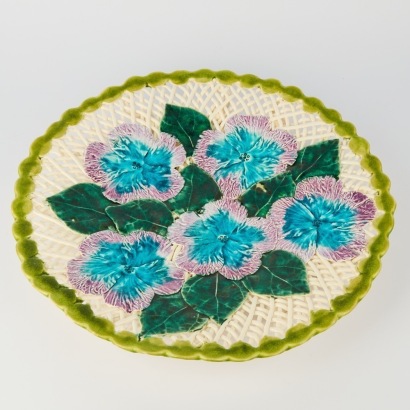 A Tom Somerville Lattice Wall Plate