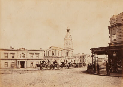 PHOTOGRAPHER UNKNOWN Town of Dunedin / The Post Office