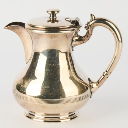 A Walker & Hall Two-Pint Coffee Pot