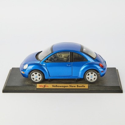 A Maisto Volkswagen Beetle Model Car