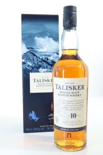 (1) Talisker 10 Year Old Single Malt Scotch Whisky, Isle of Skye, 45.8% ABV (GB) (Pre-2021 Bottling)