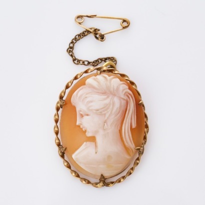 Oval, Vintage, Hand Carved, Shell Cameo Brooch